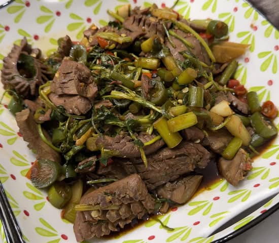Stir Fried Kidney Blossoms 小炒腰花